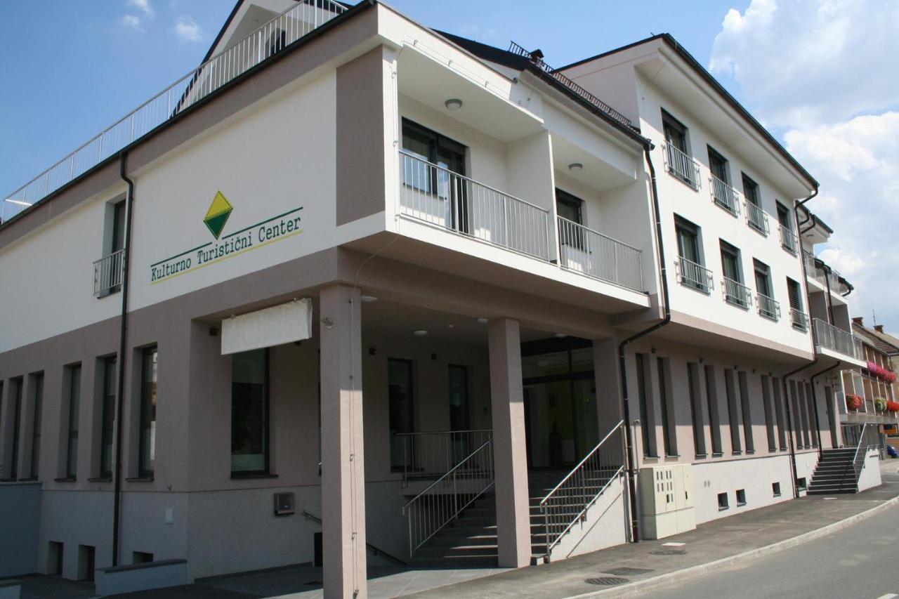 Hotel Oskar Hrib-Loski Potok ภายนอก รูปภาพ